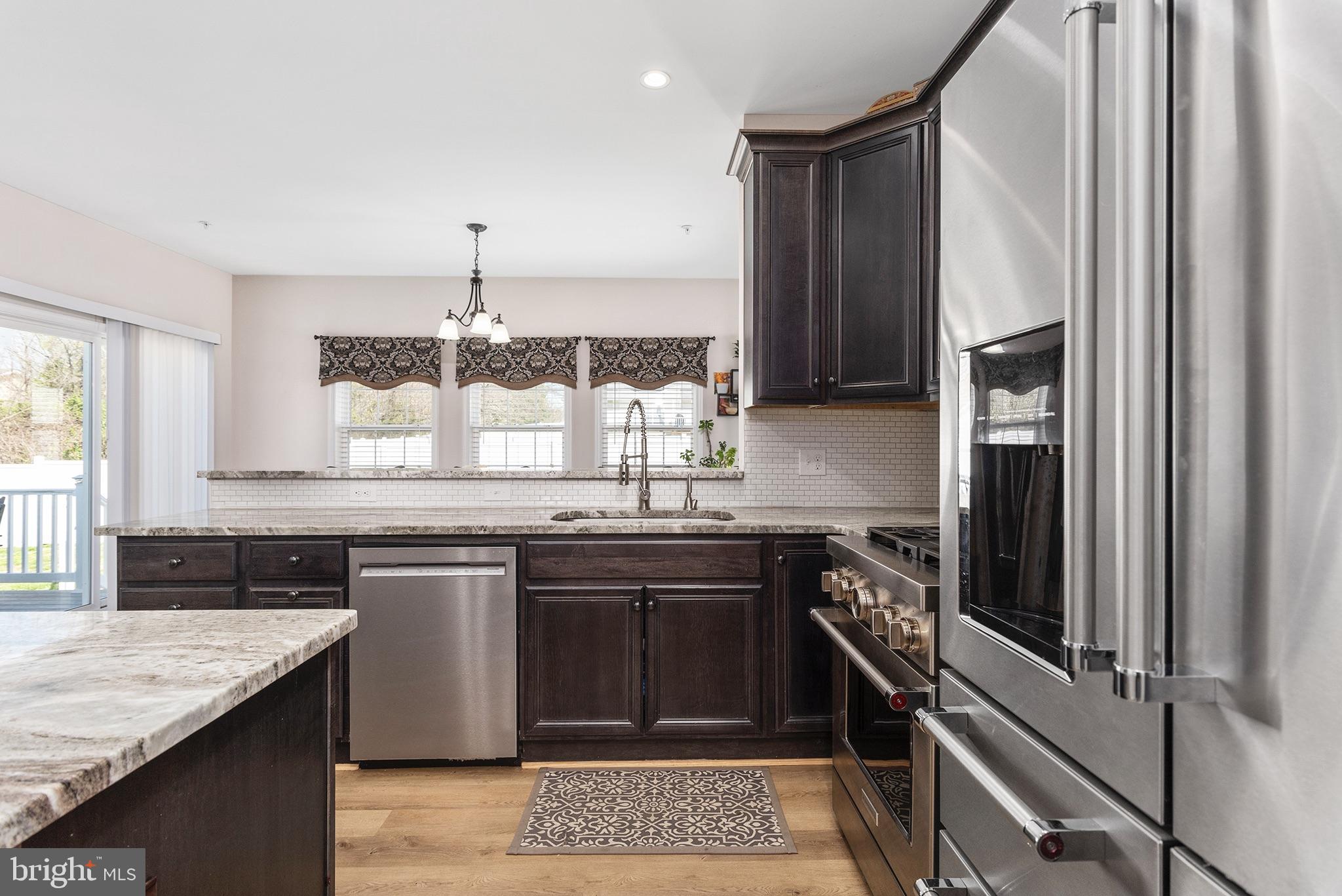 OLDFIELD ACRES - Residential