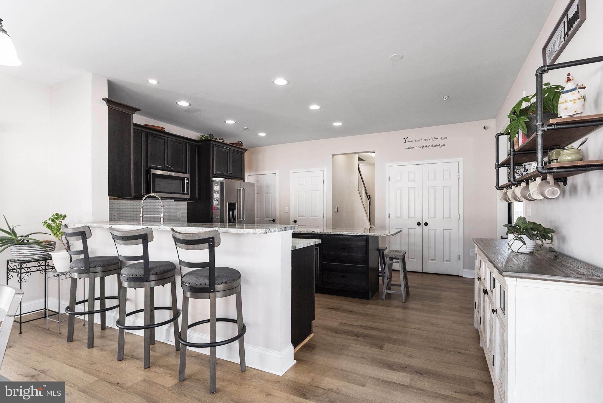 OLDFIELD ACRES - Residential