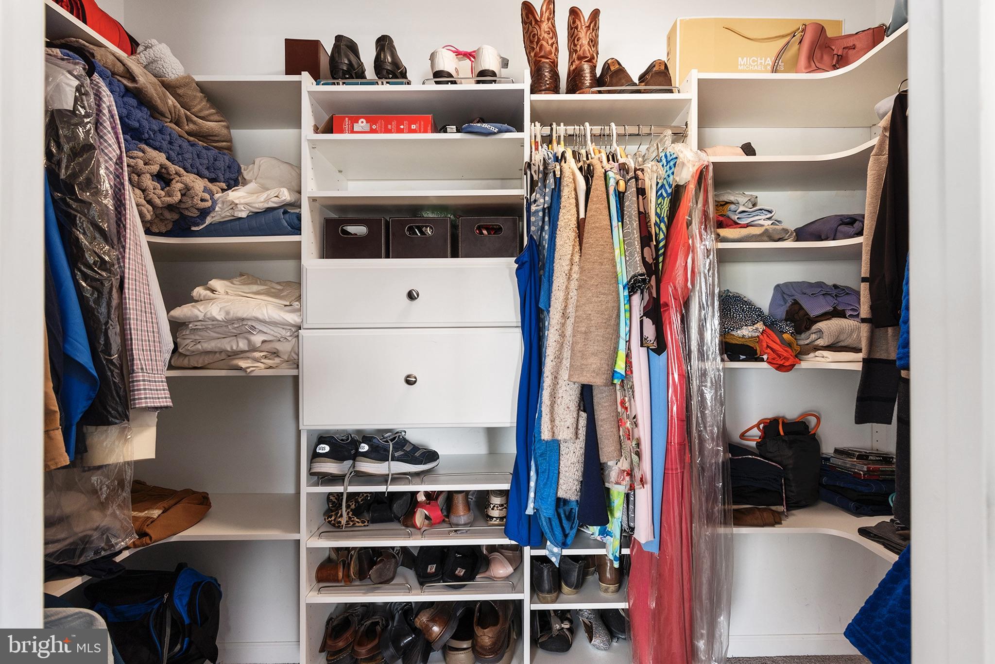 OLDFIELD ACRES - Residential