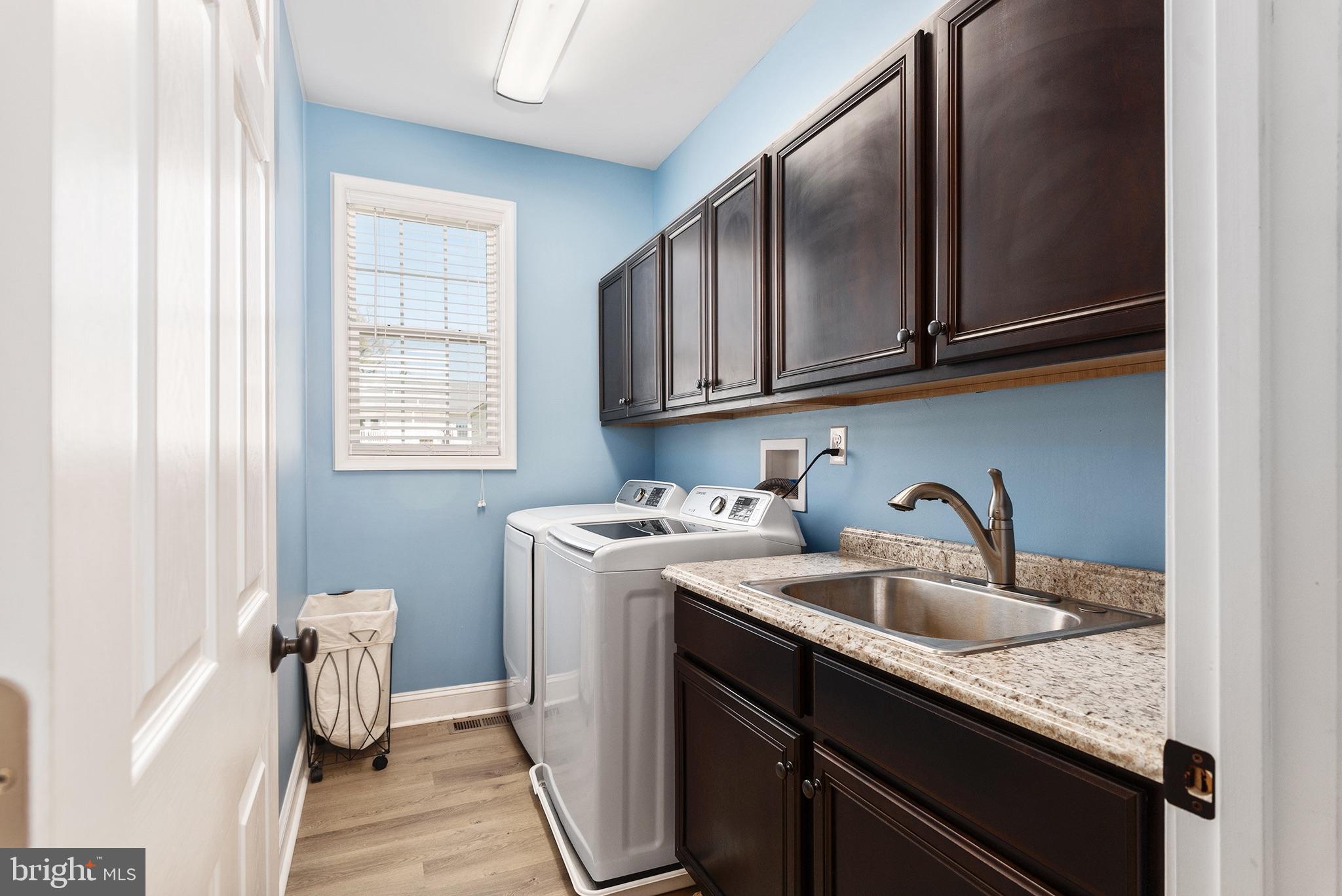 OLDFIELD ACRES - Residential