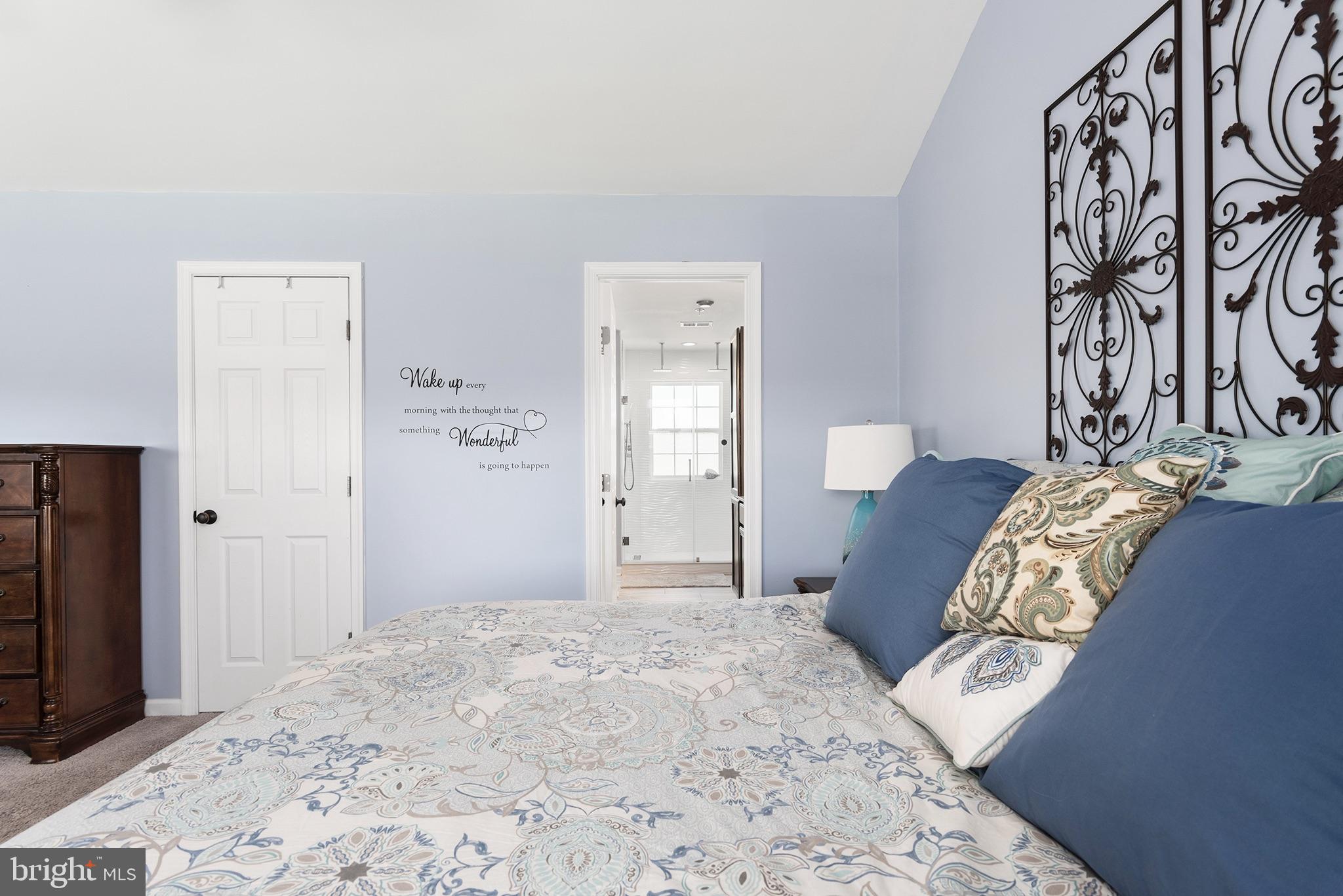 OLDFIELD ACRES - Residential