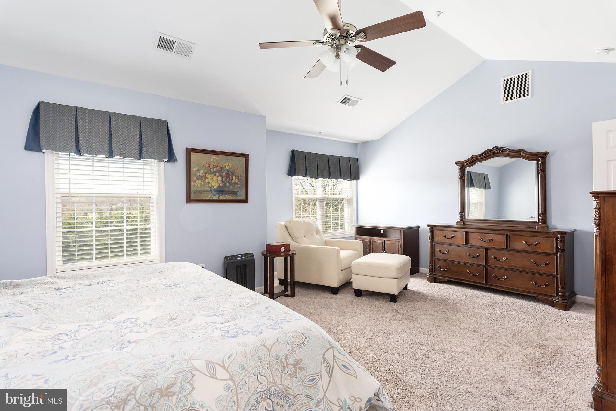 OLDFIELD ACRES - Residential