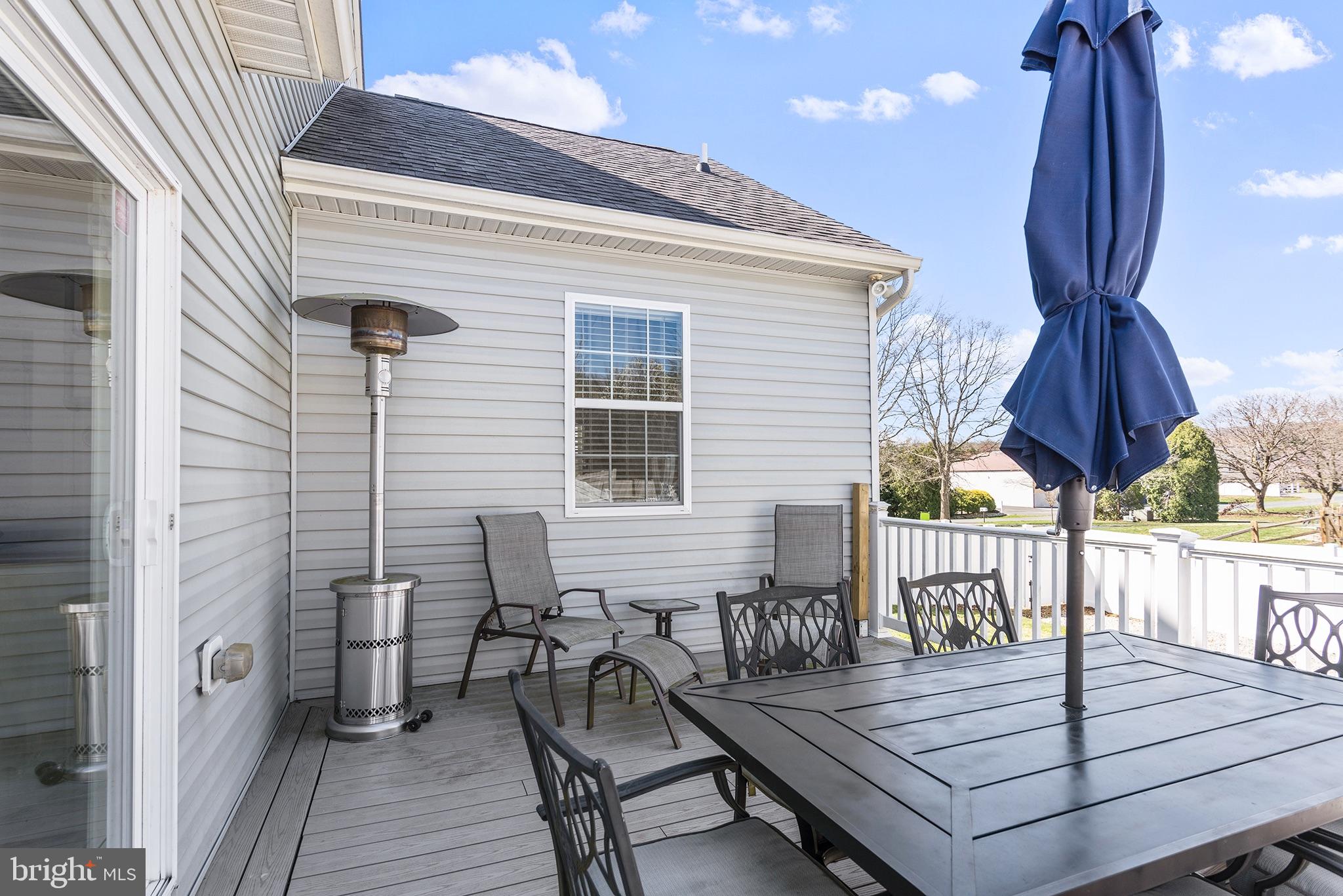 OLDFIELD ACRES - Residential