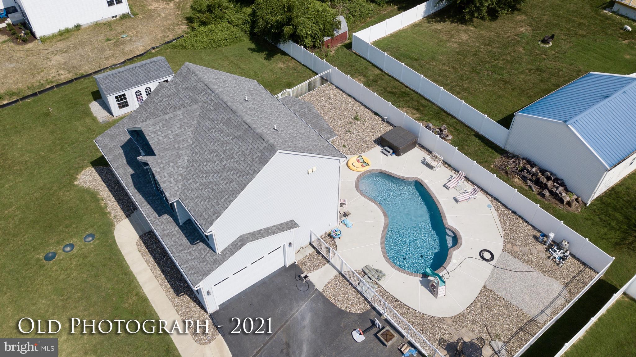 OLDFIELD ACRES - Residential