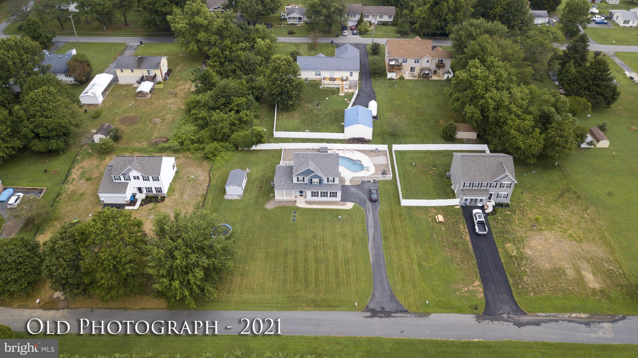 OLDFIELD ACRES - Residential