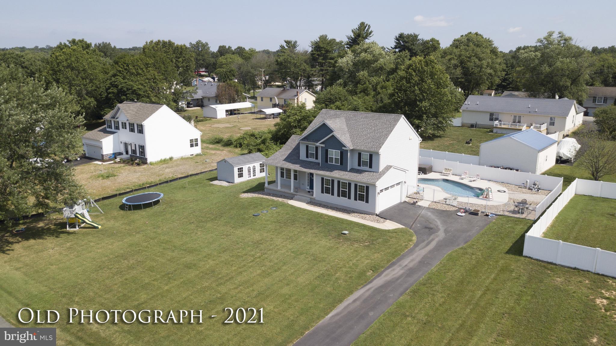 OLDFIELD ACRES - Residential