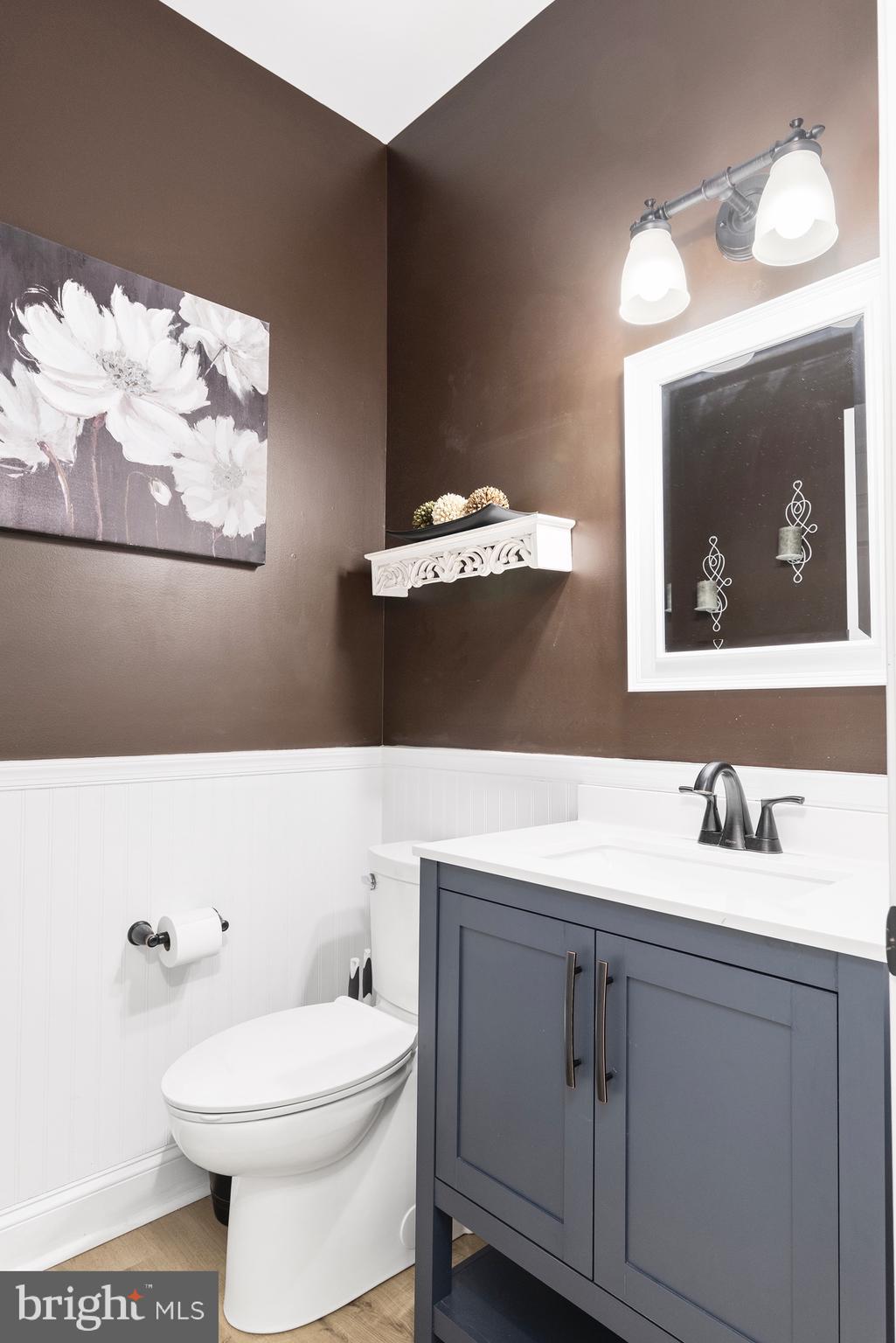 OLDFIELD ACRES - Residential