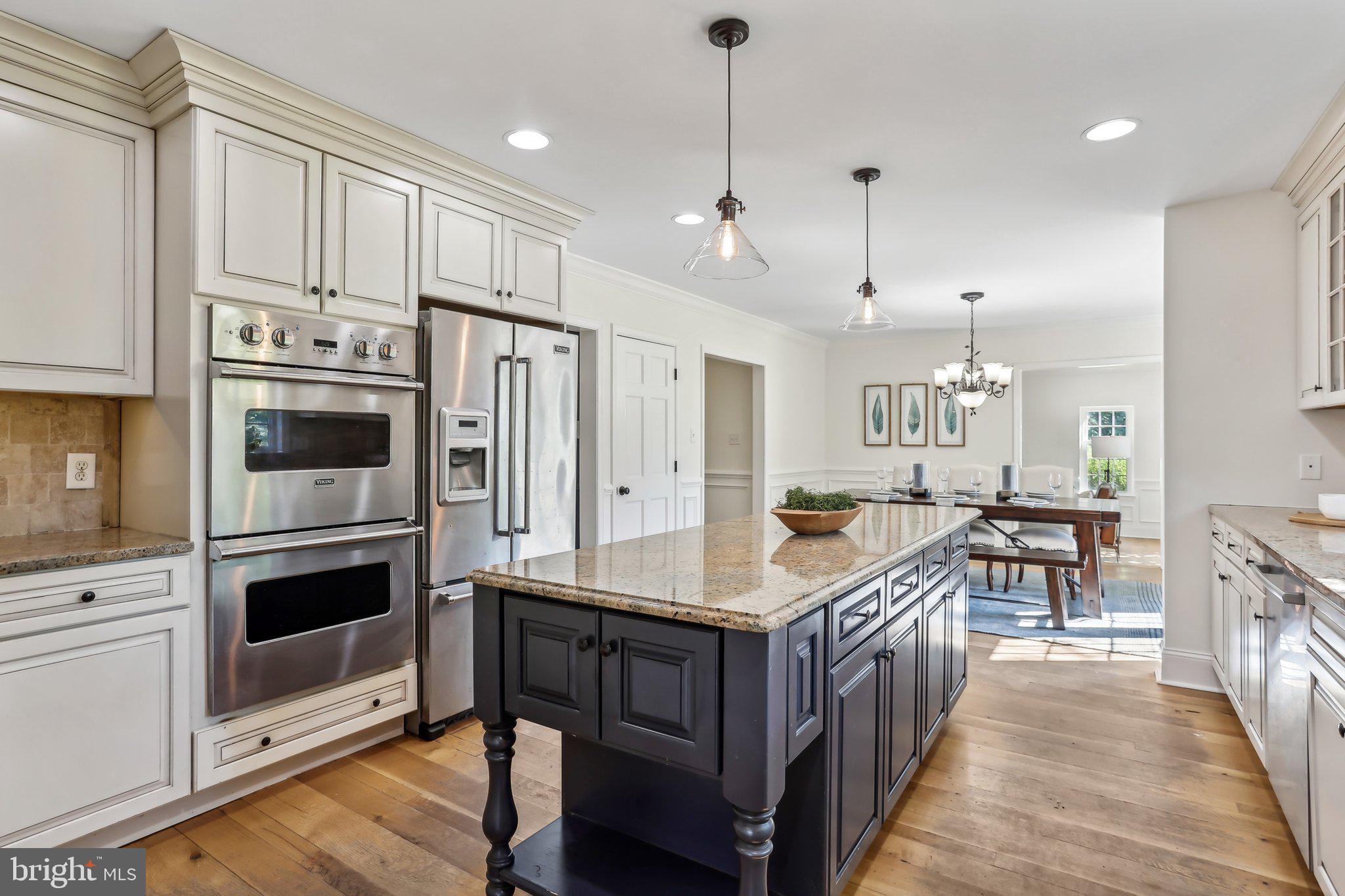 RADNOR HUNT - Residential