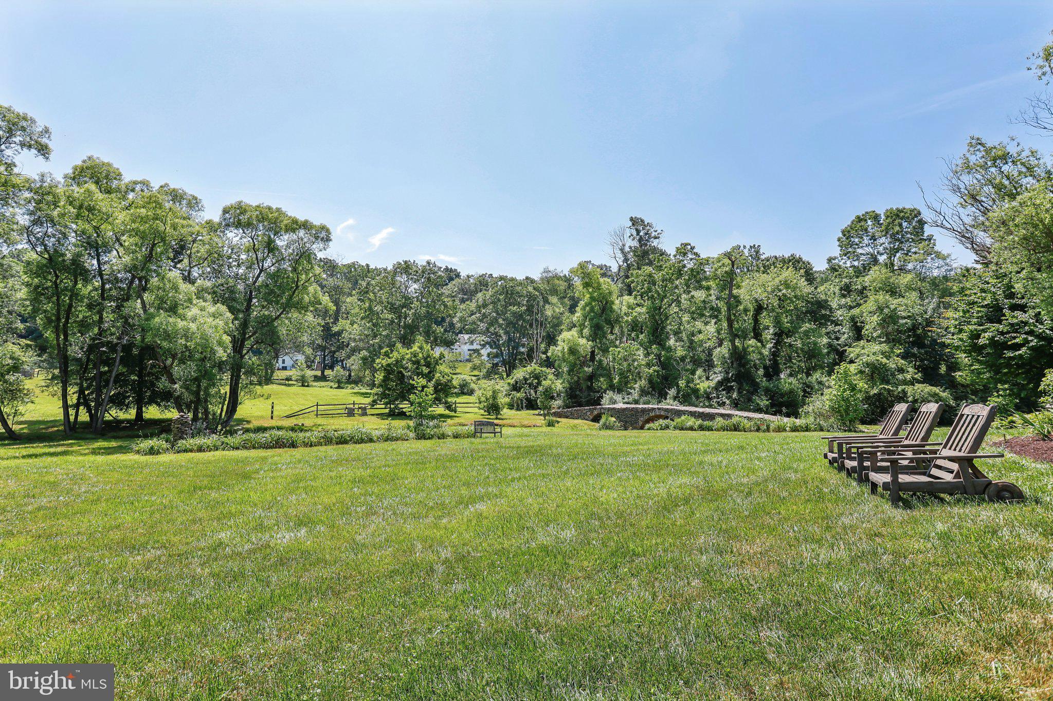 RADNOR HUNT - Residential