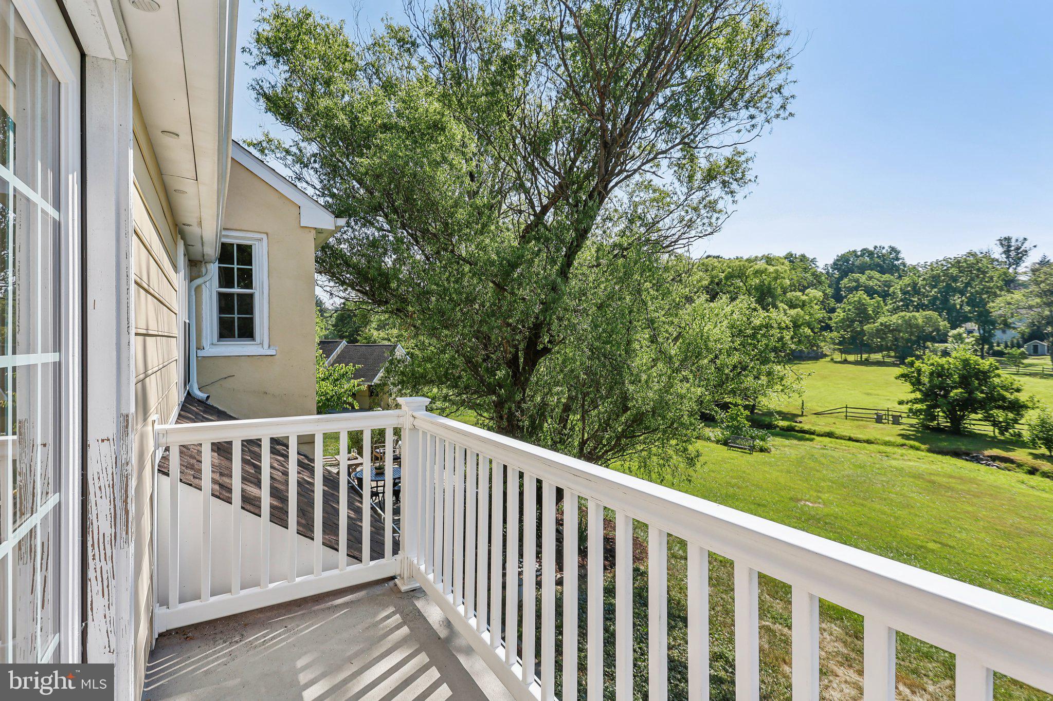 RADNOR HUNT - Residential