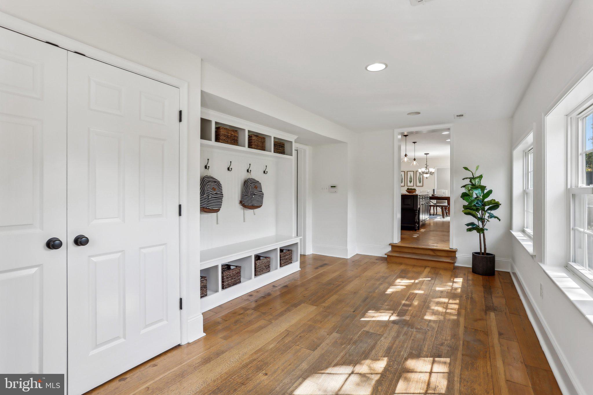 RADNOR HUNT - Residential