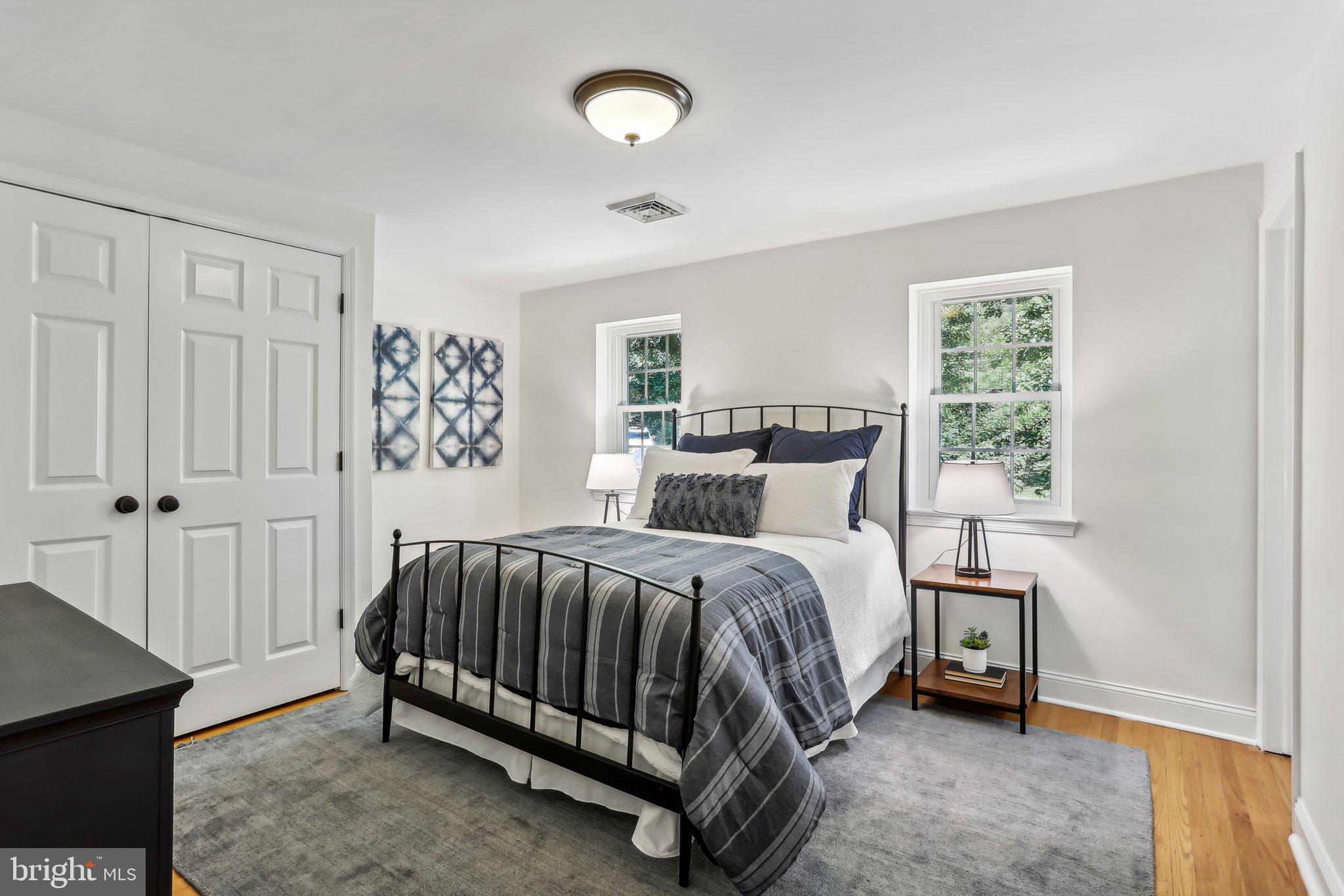 RADNOR HUNT - Residential