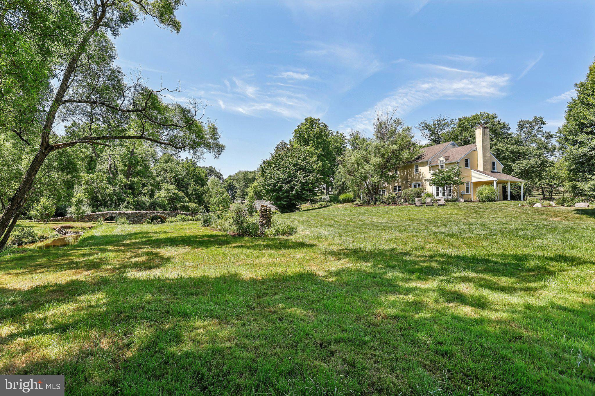 RADNOR HUNT - Residential