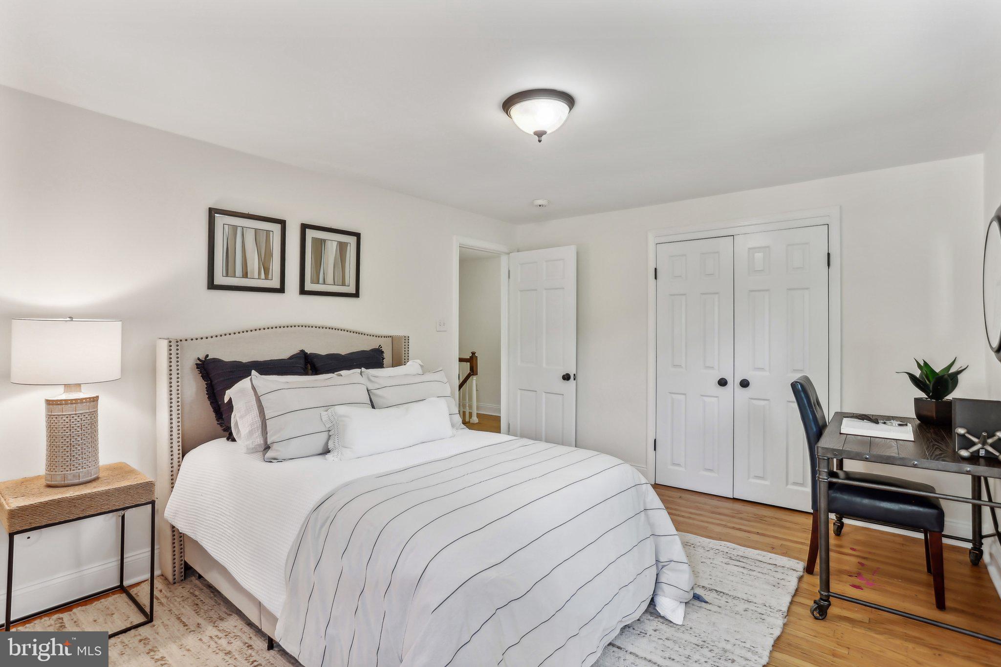 RADNOR HUNT - Residential