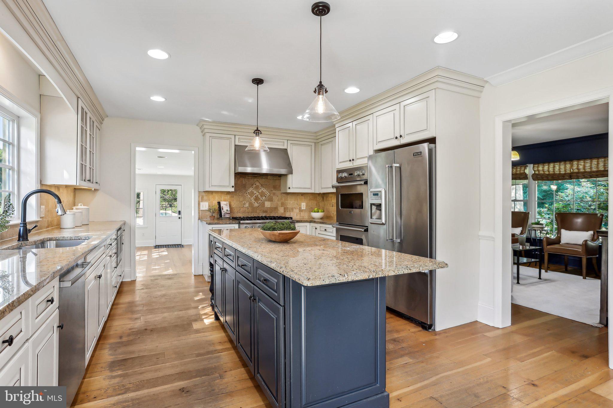 RADNOR HUNT - Residential