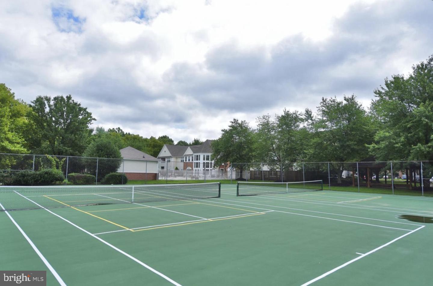 TAYLOR RIDGE CONDOMINIUMS - Residential