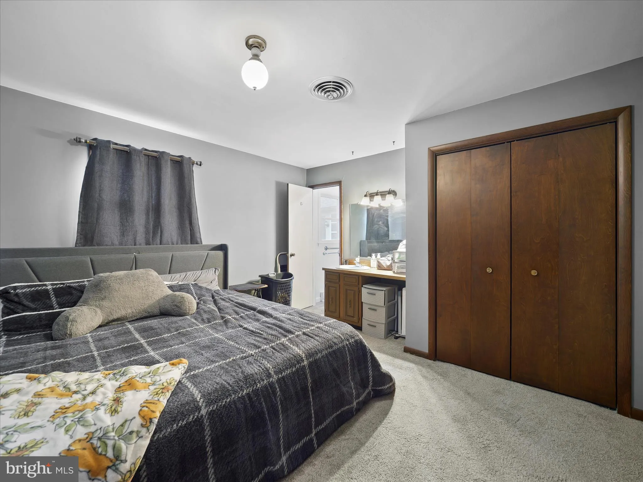 Shippensburg, Pennsylvania 17257, United States, ,Commercial,Active,242288