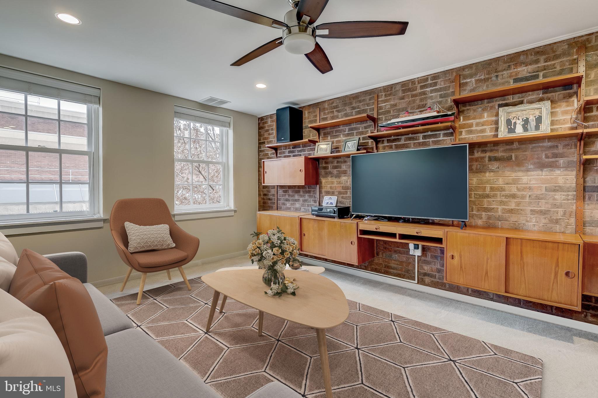 OTTERBEIN - Residential