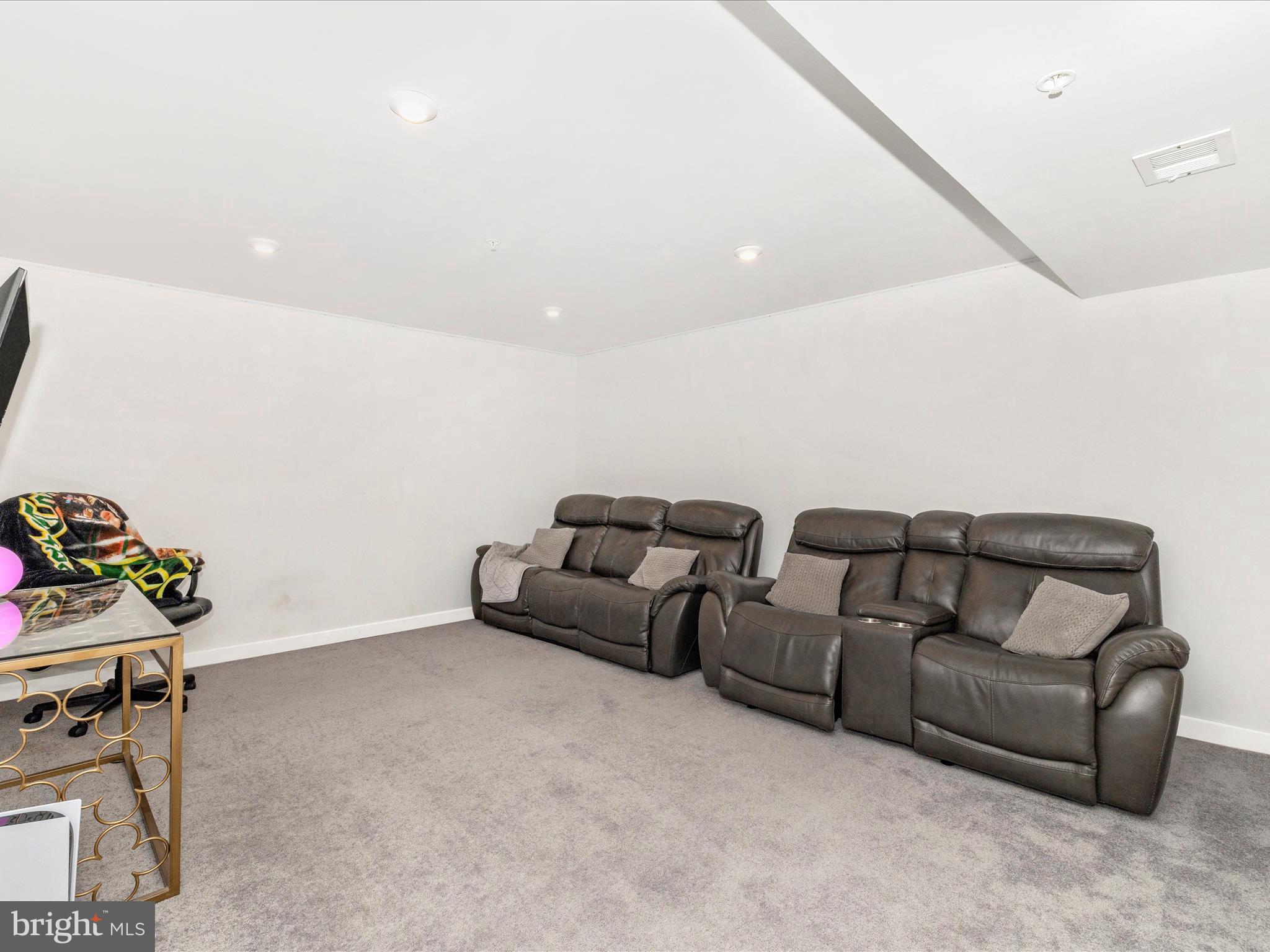 SPRING VIEW ESTATES - Residential