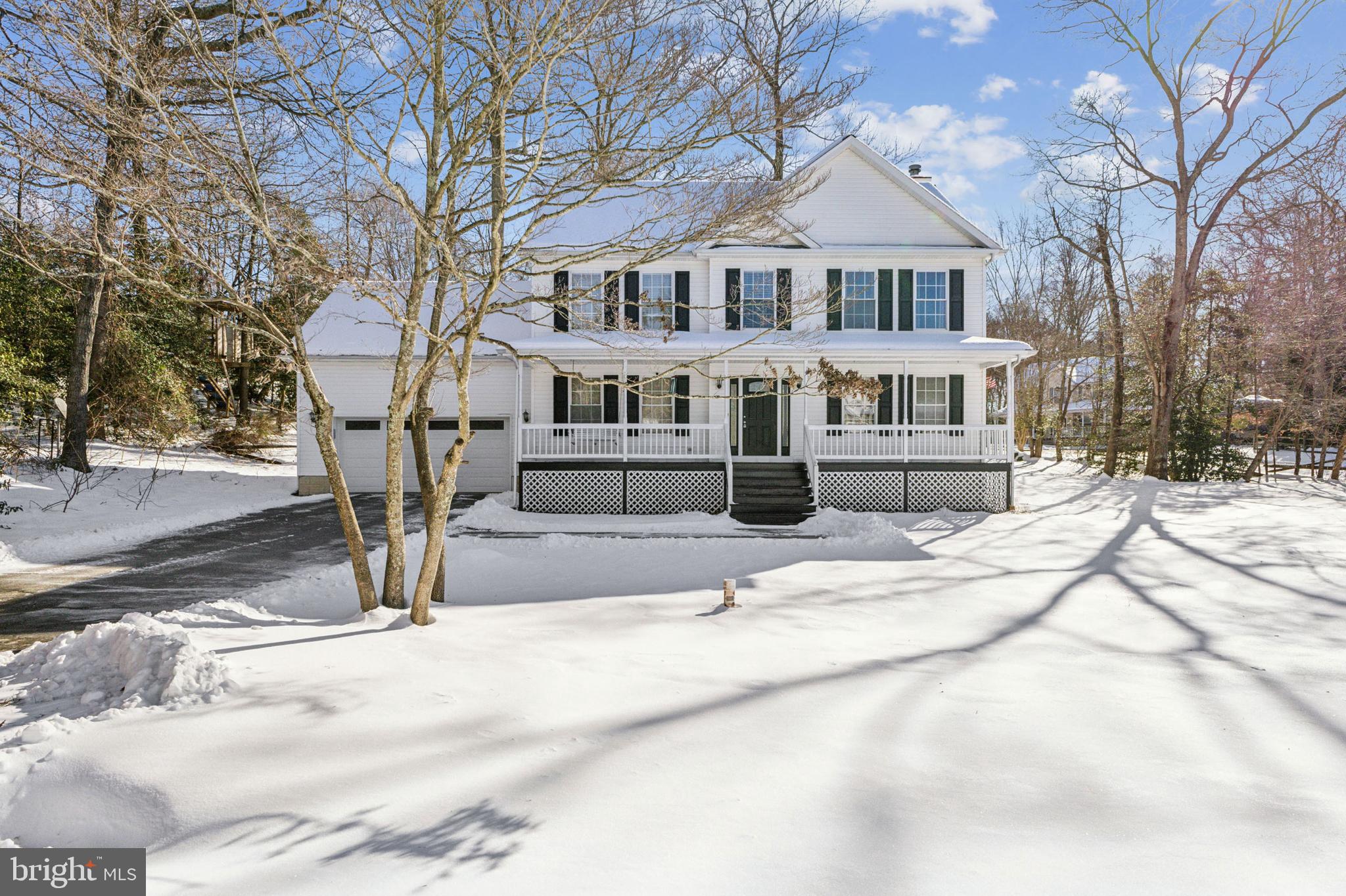 COVE POINT WOODS - Residential