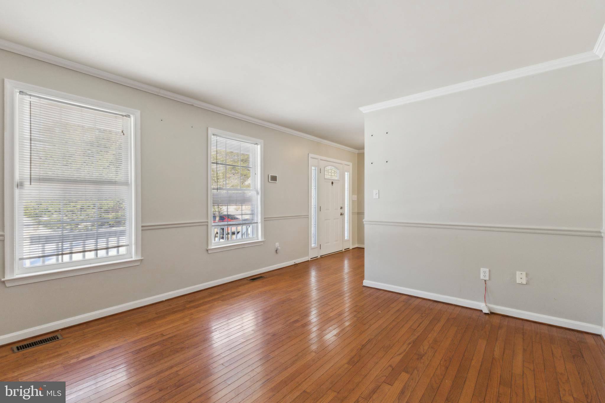 COVE POINT WOODS - Residential