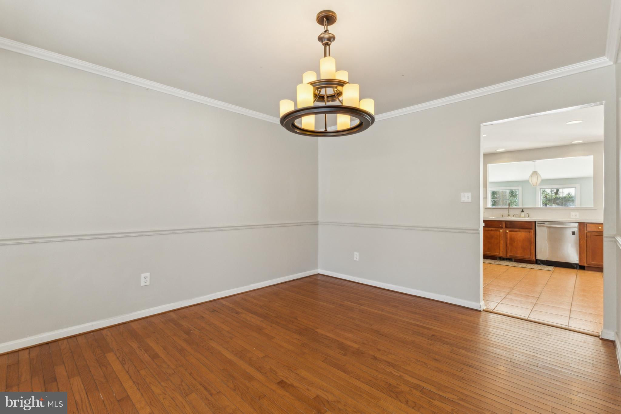 COVE POINT WOODS - Residential