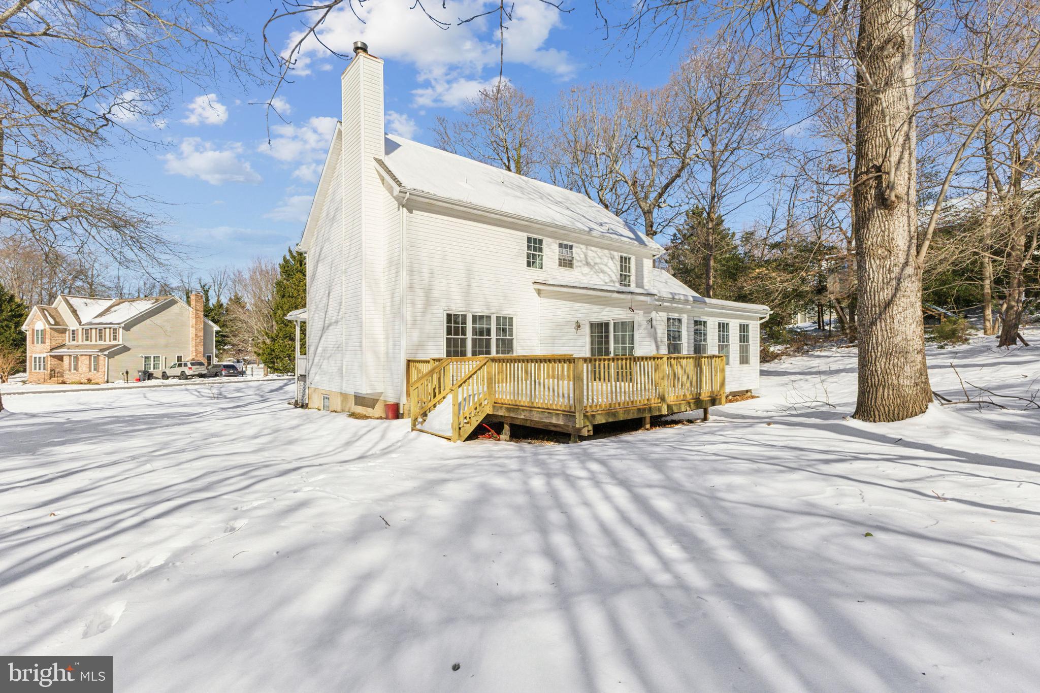 COVE POINT WOODS - Residential