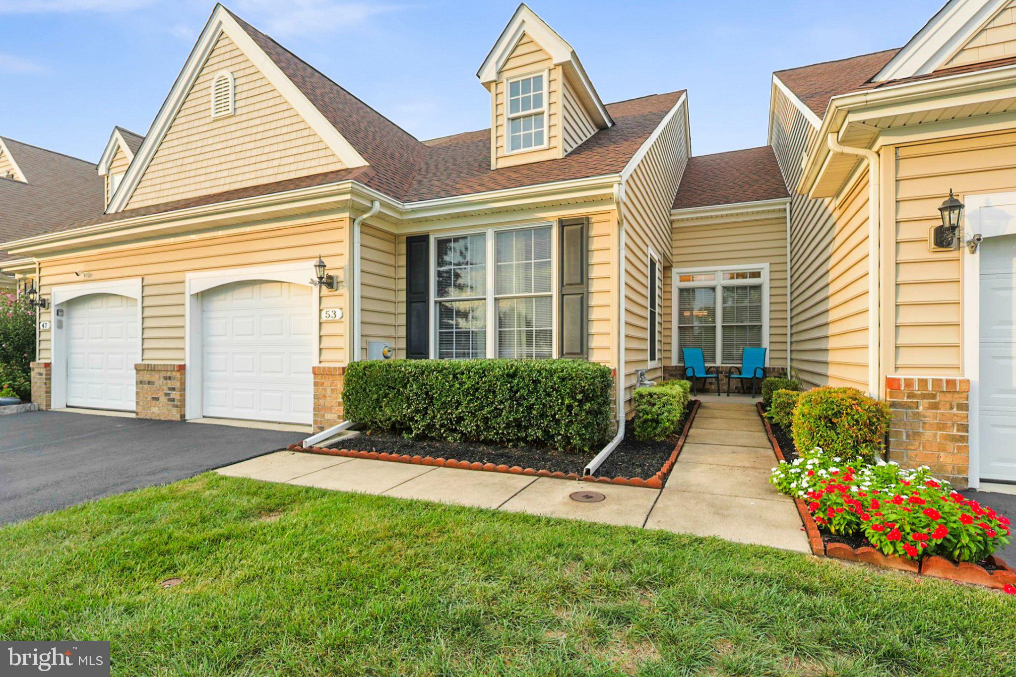 53 CORNFLOWER COURT