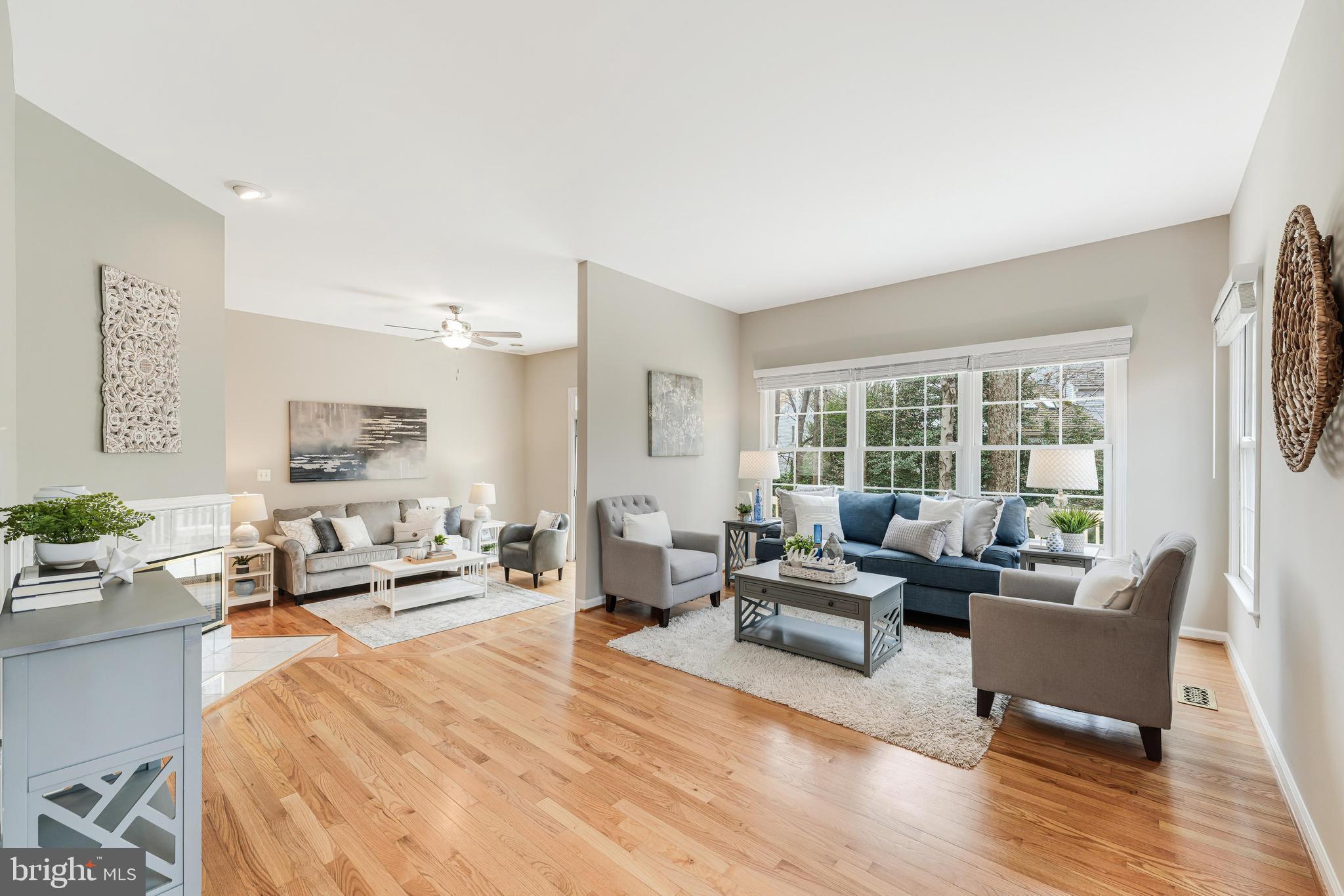 HEATHER KNOLL - Residential