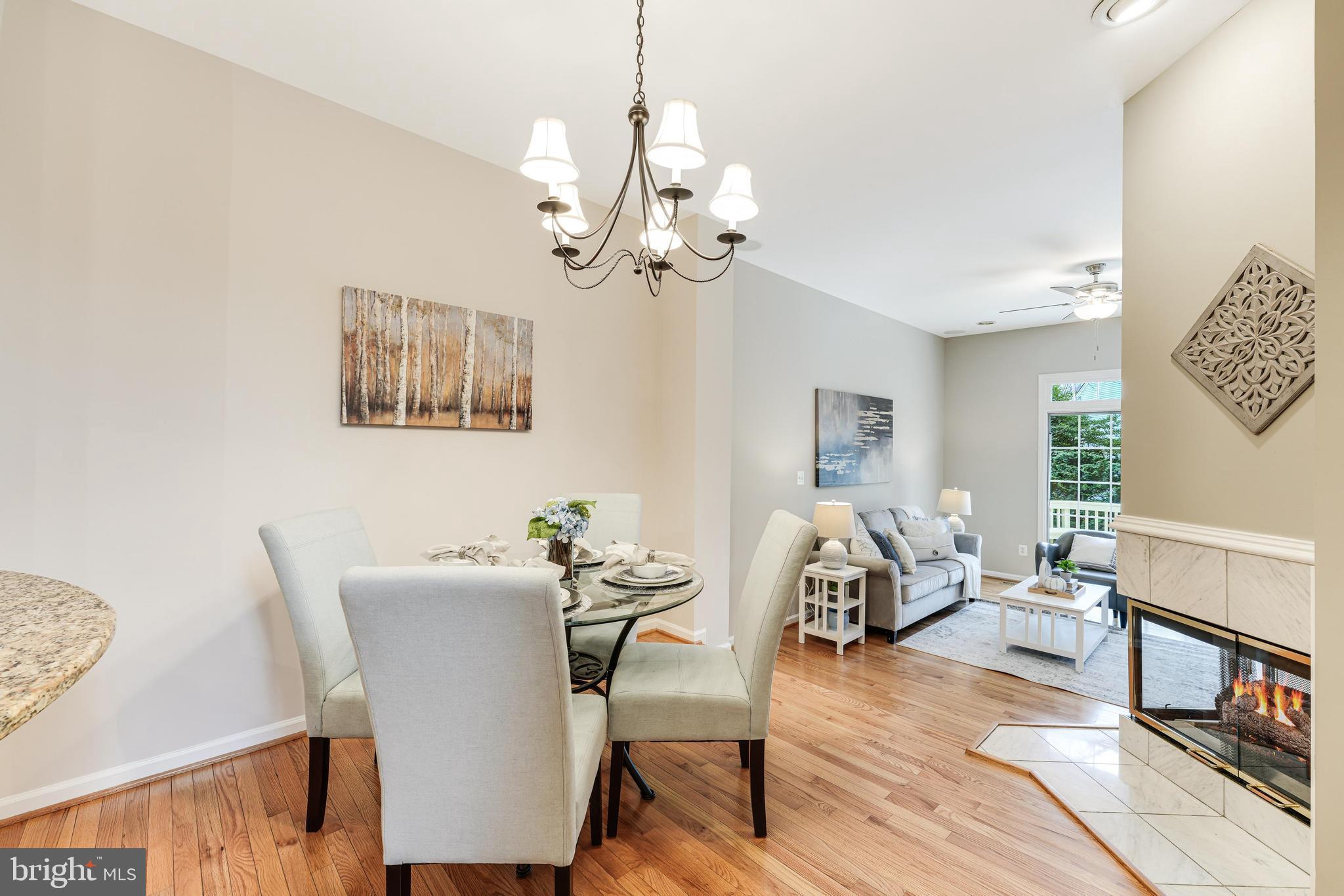 HEATHER KNOLL - Residential