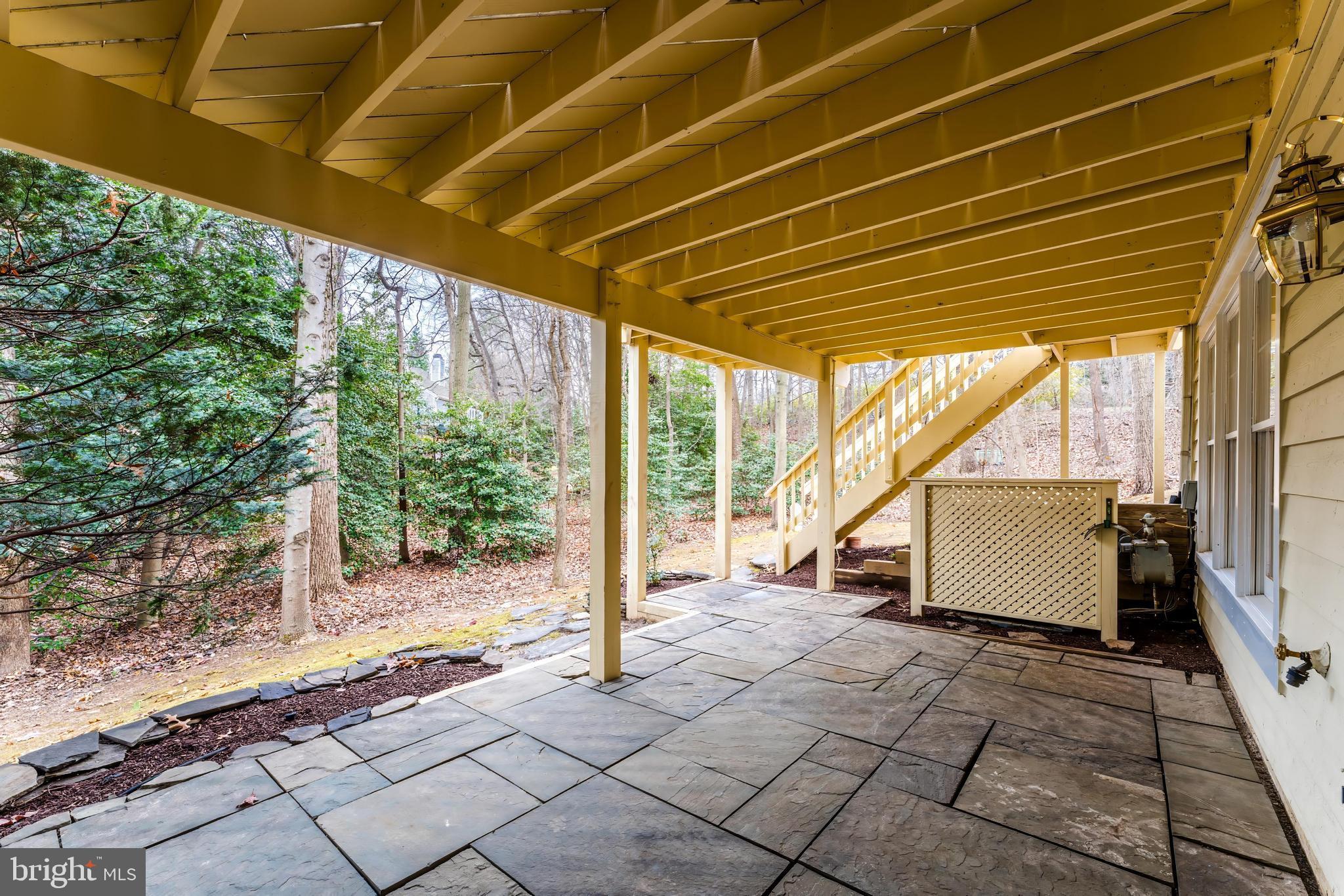 HEATHER KNOLL - Residential