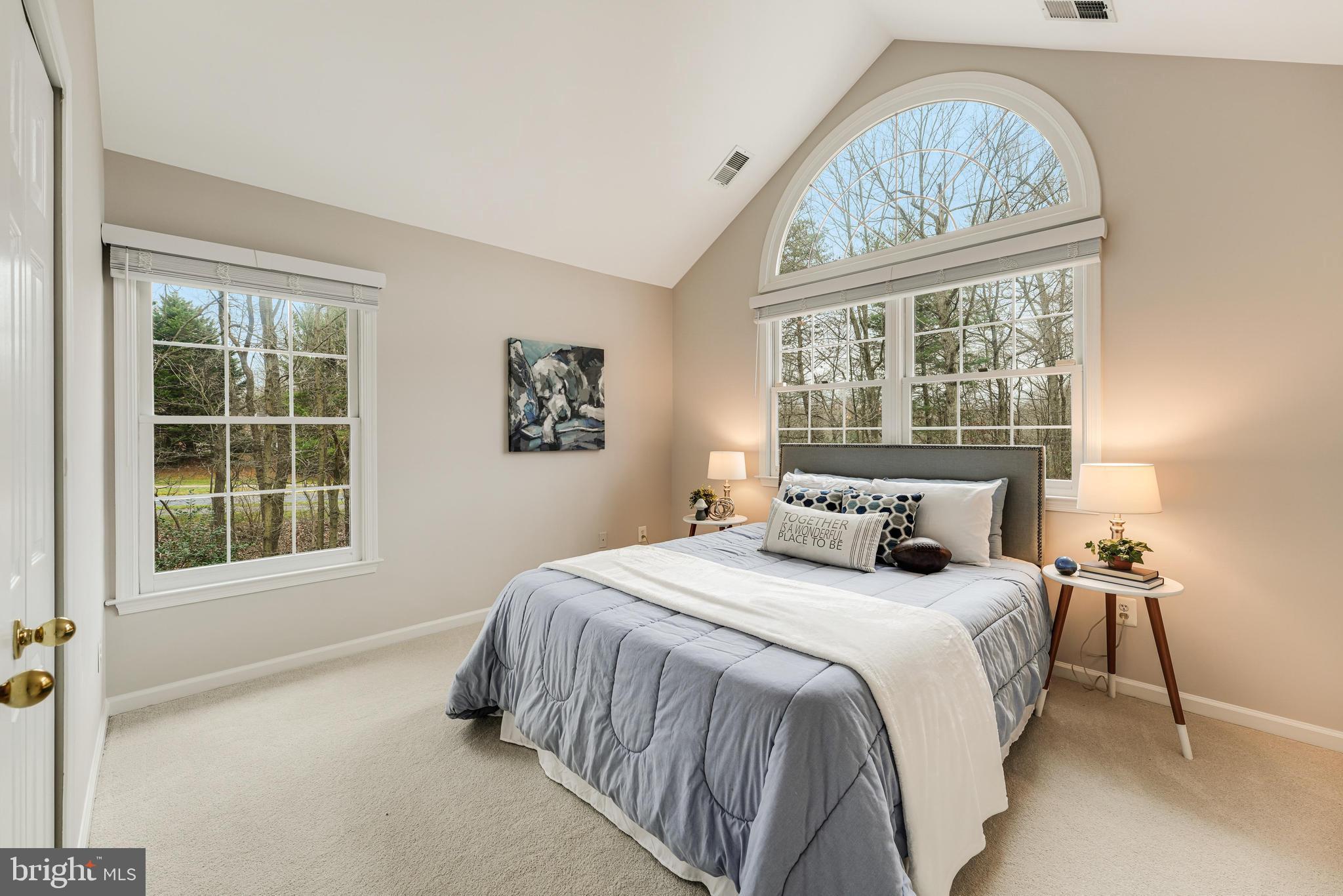 HEATHER KNOLL - Residential