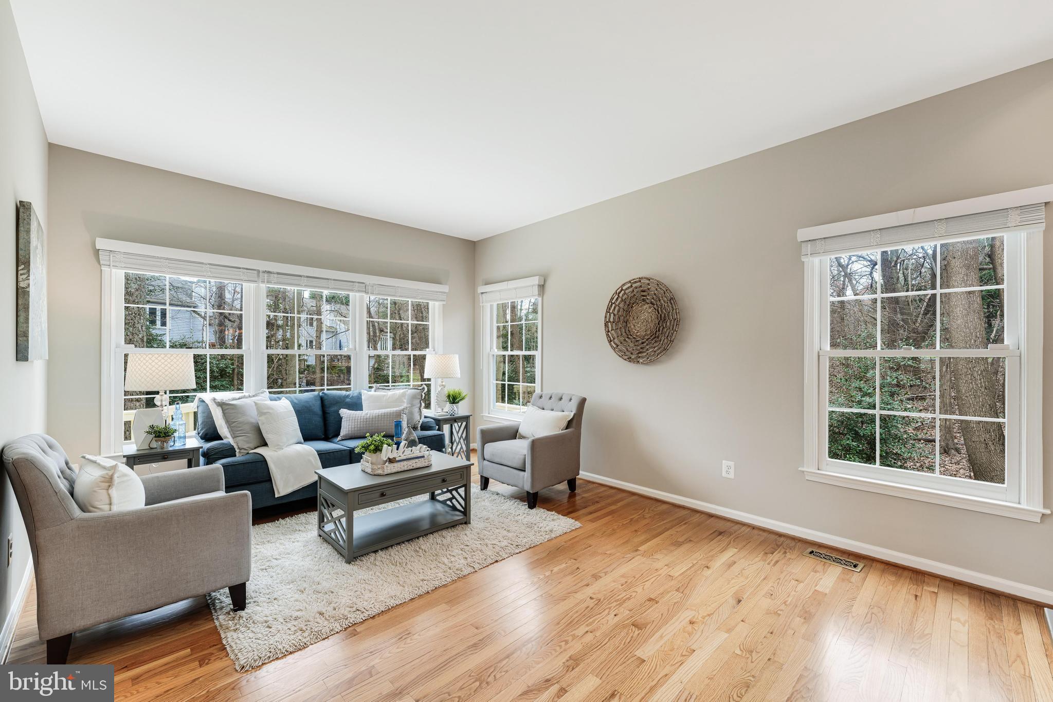 HEATHER KNOLL - Residential