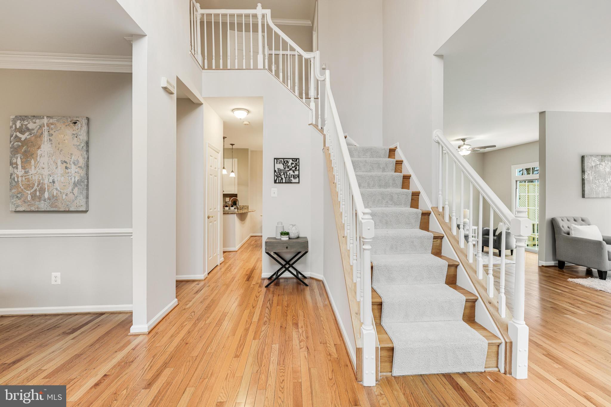 HEATHER KNOLL - Residential