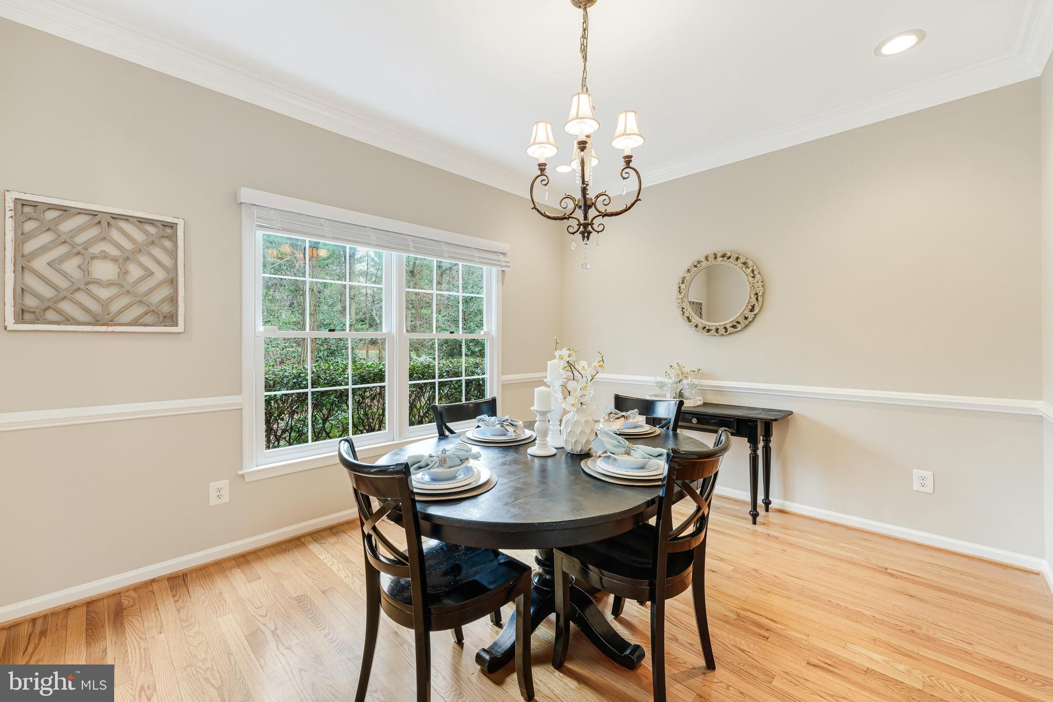 HEATHER KNOLL - Residential