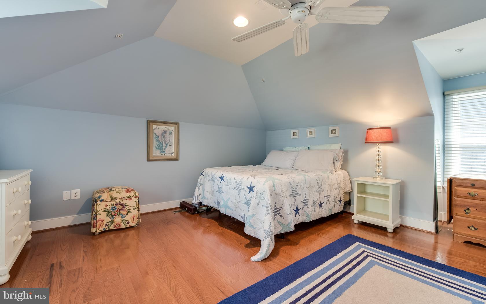 ACTONS LANDING CONDOS - Residential