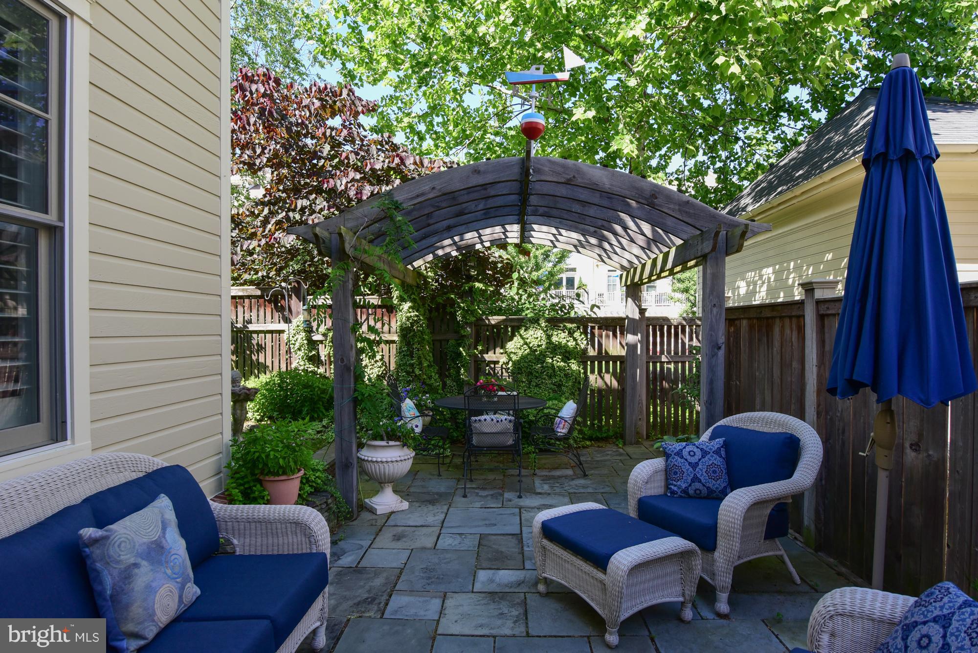 ACTONS LANDING CONDOS - Residential