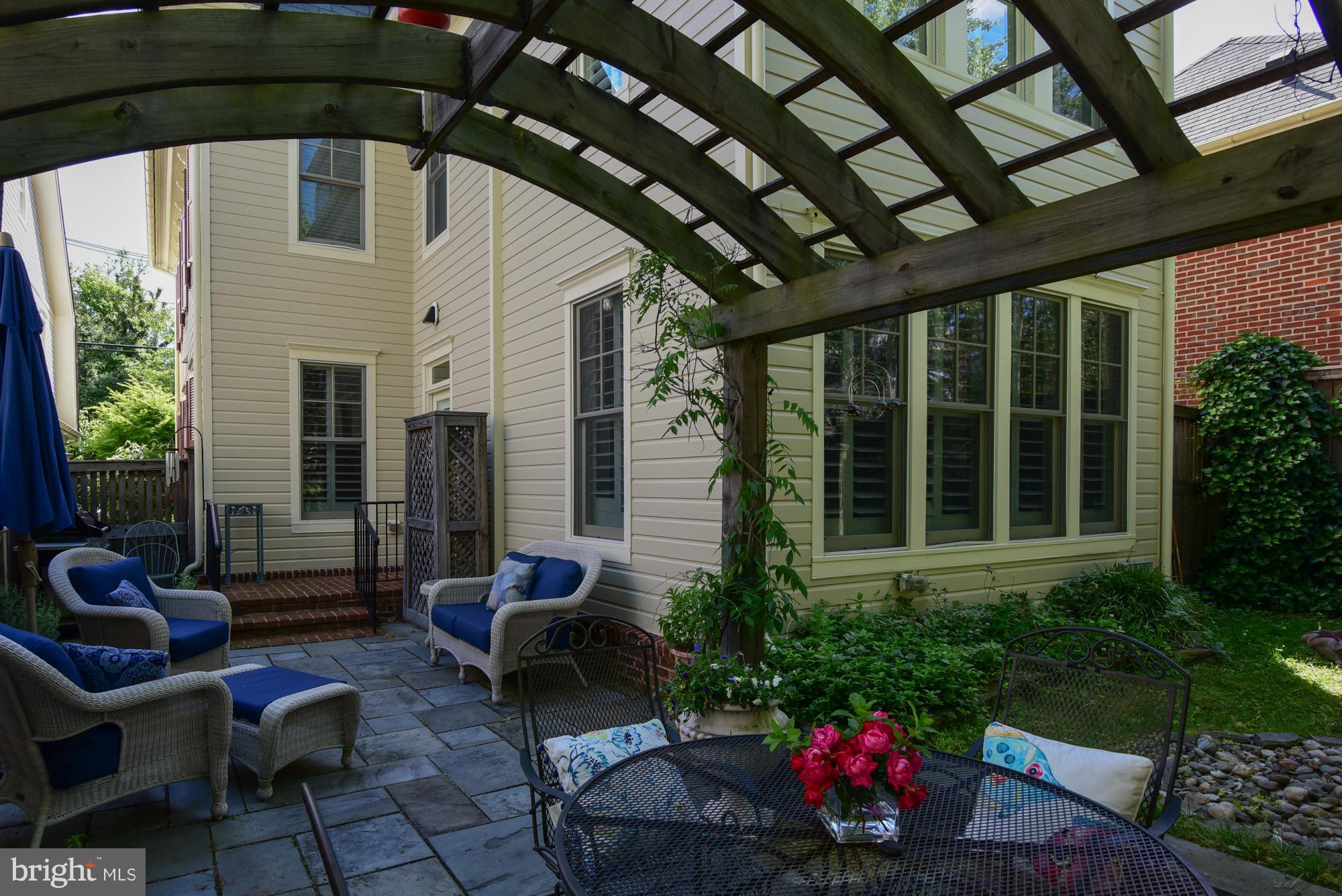 ACTONS LANDING CONDOS - Residential