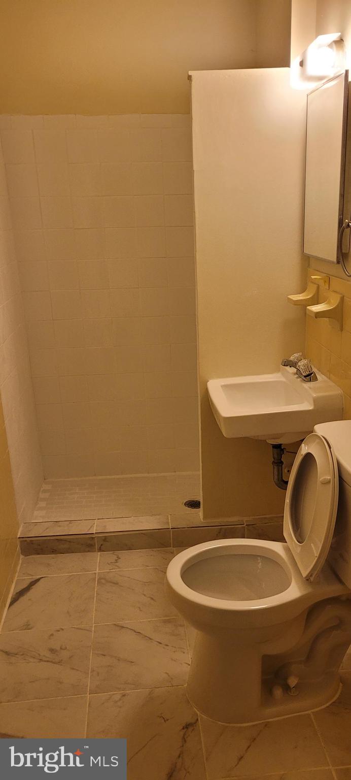 KETTERING - Residential Lease