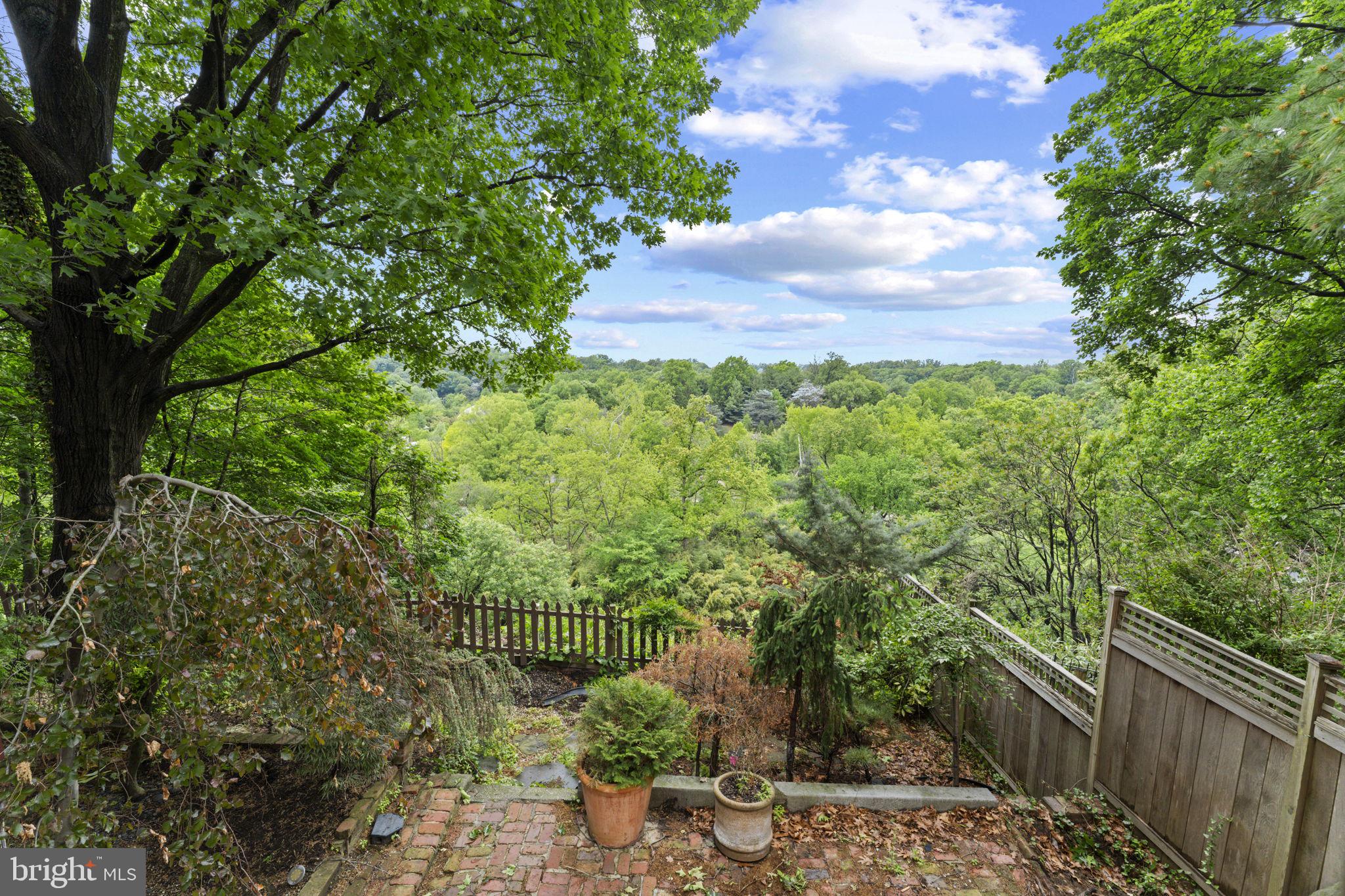 2812 ADAMS MILL ROAD NW