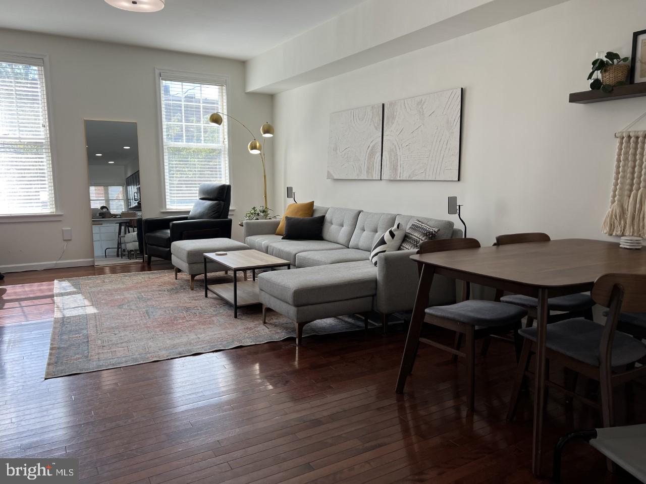 CENTER CITY - Residential Lease