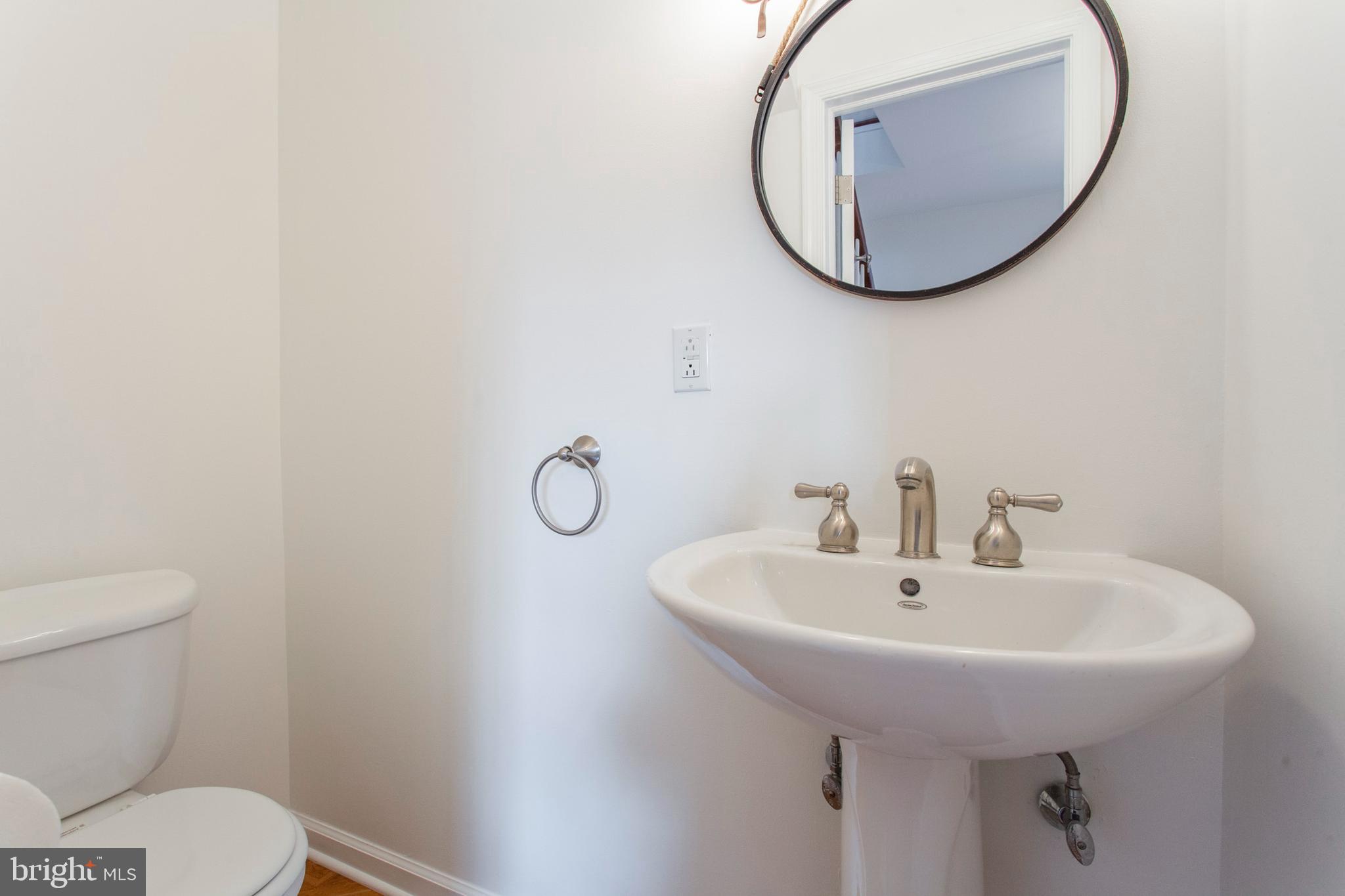 CENTER CITY - Residential Lease