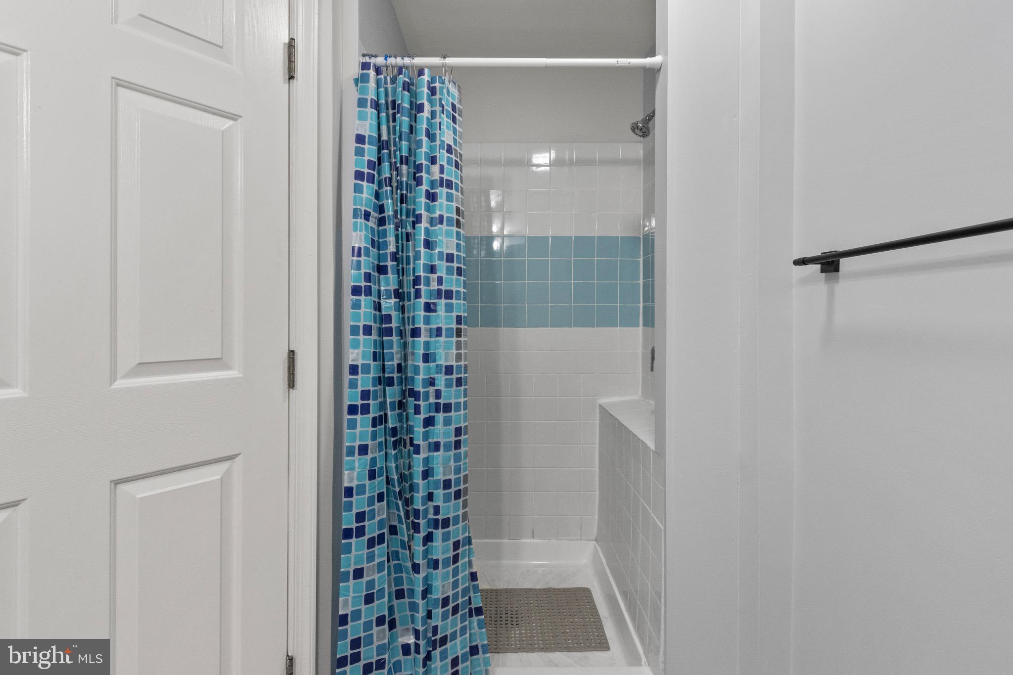 LYNDWOOD - Residential