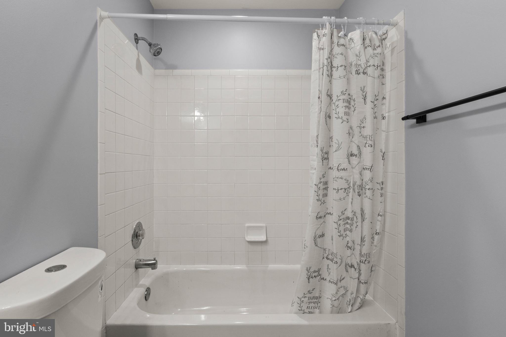 LYNDWOOD - Residential