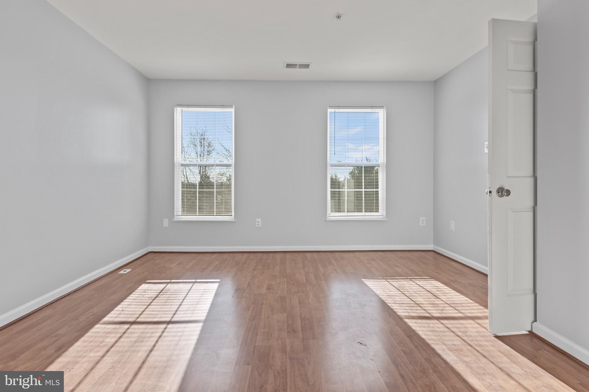 LYNDWOOD - Residential