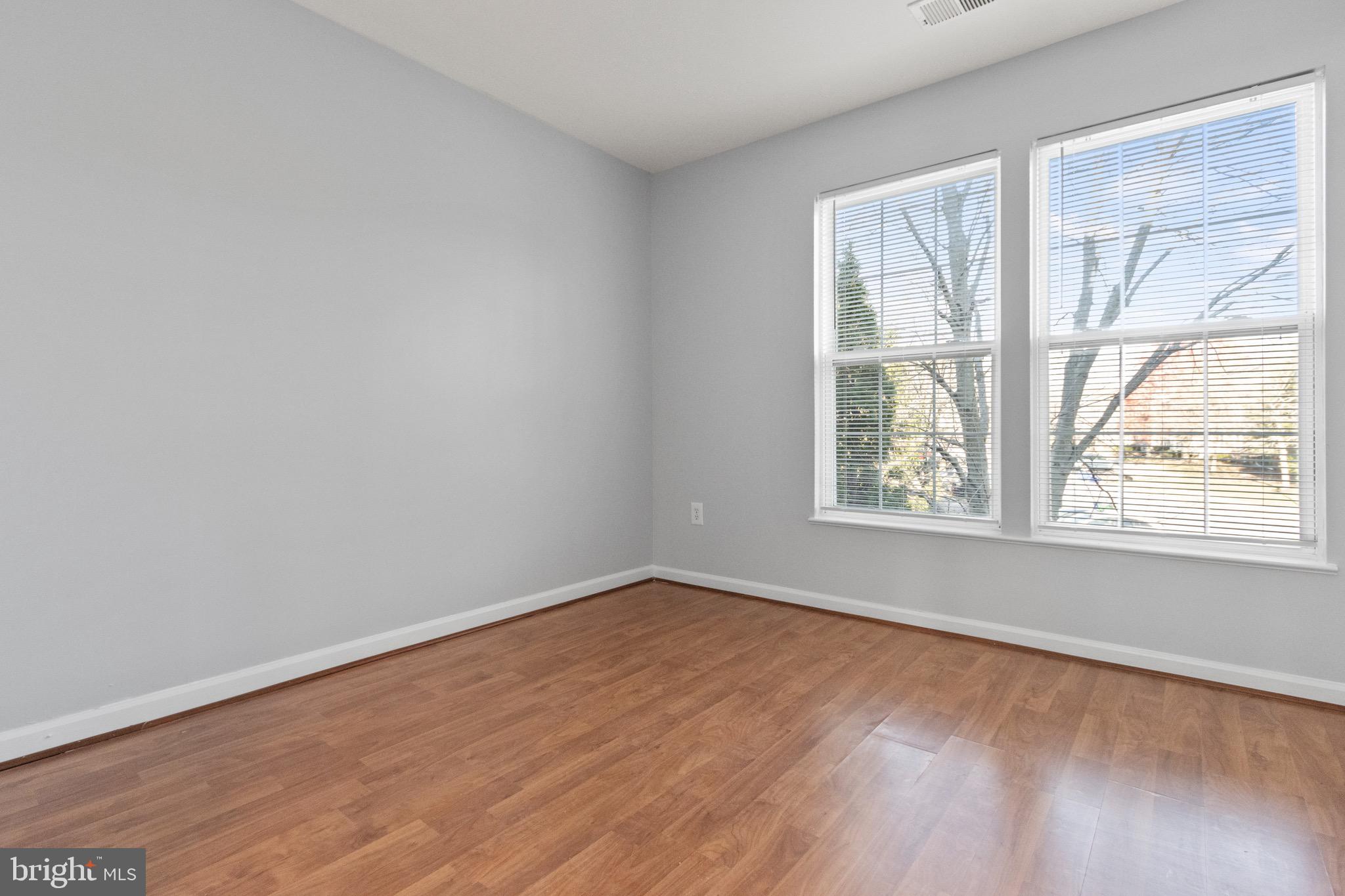 LYNDWOOD - Residential