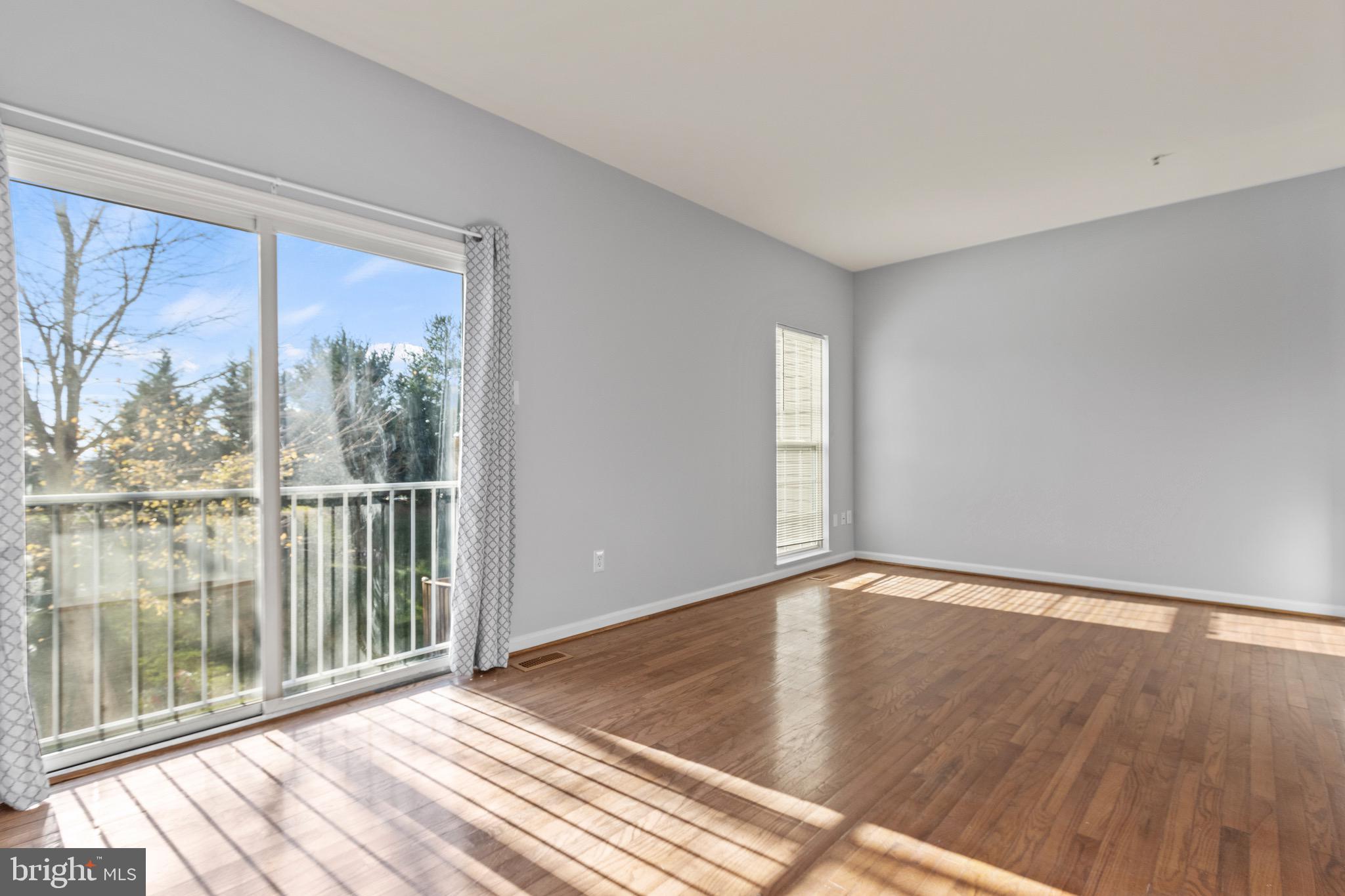 LYNDWOOD - Residential