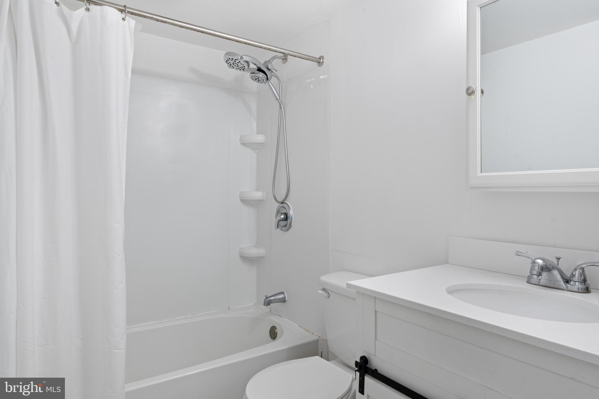 DALE CITY - Residential