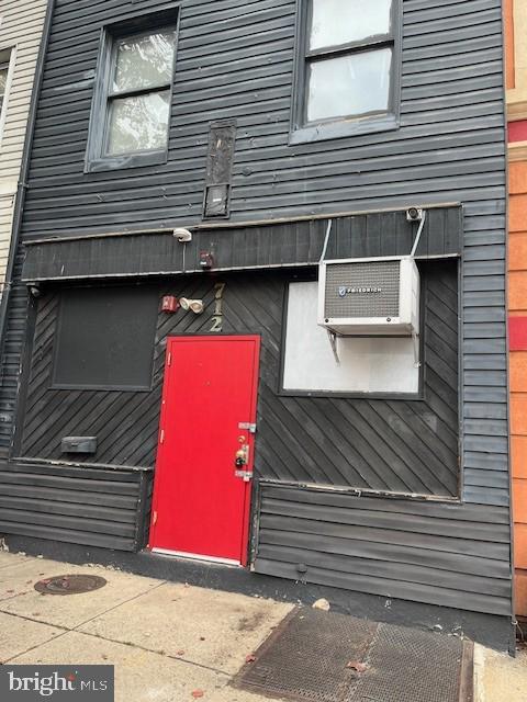 712 S BROAD STREET