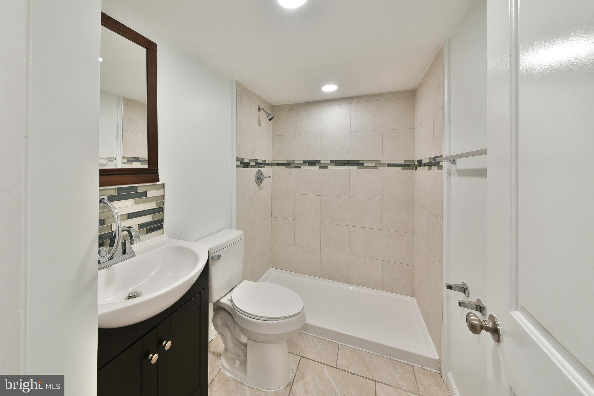 HOLMESBURG - Residential